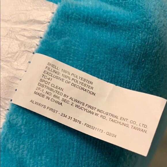 Blue and Green Stuffed Alien Toy with Plush Texture - Picture 4 of 4